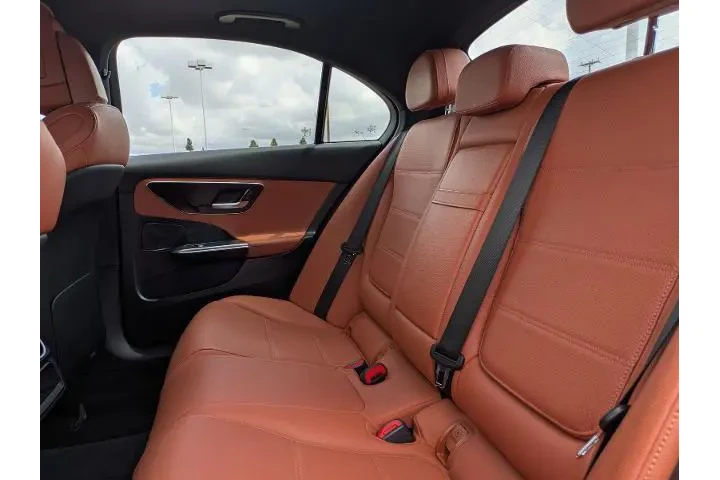 $32995 : Mercedes-Benz C-Class 2022 A image 2