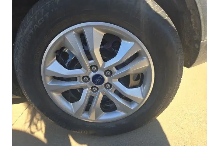 $14287 : Ford Escape 2020 S 4dr SUV image 6