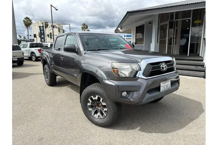 $21227 : Toyota Tacoma 2015 4x2 PreRu image 1