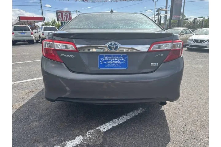 2012 Camry Hybrid XLE image 5