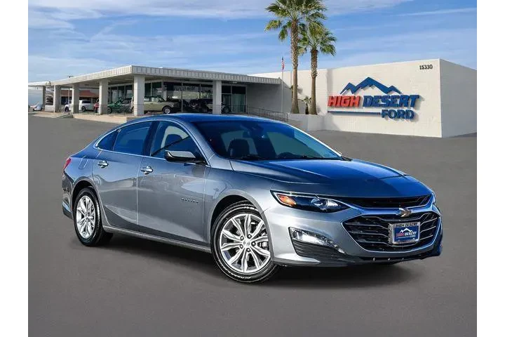 $17288 : Chevrolet Malibu 2023 LT 4dr image 1
