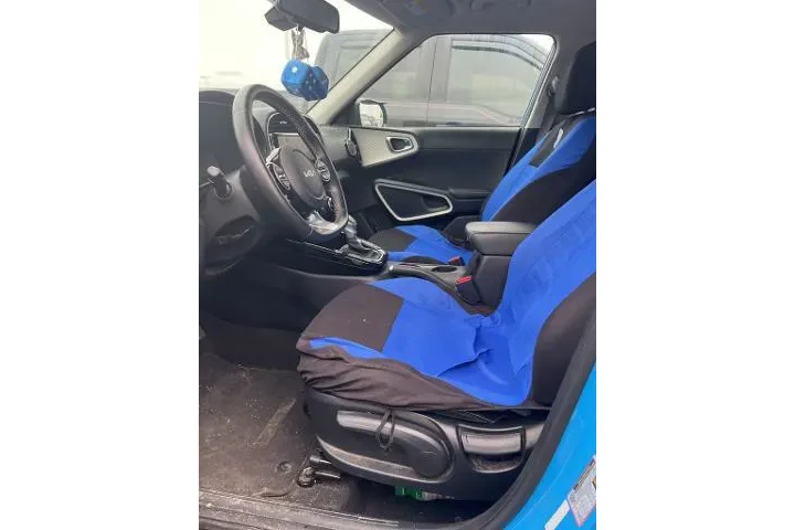 $19406 : Kia Soul 2023 GT-Line 4dr Cr image 9