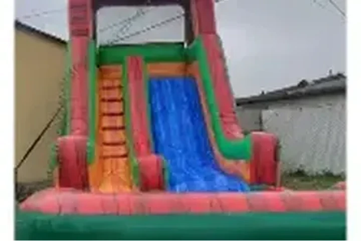 RENTA DE CARPAS image 1