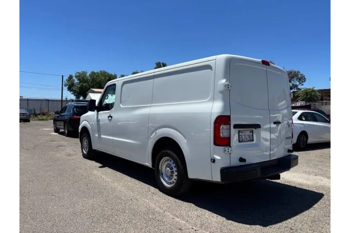 $11999 : 2018 NV 1500 S image 8