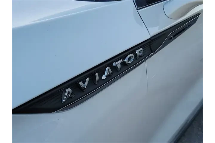 $35990 : Lincoln Aviator 2023 Standar image 4