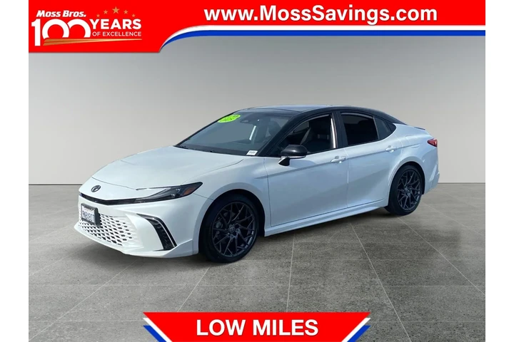 $35215 : Toyota Camry 2025 image 1