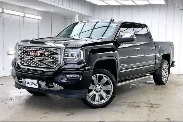 $25990 : GMC Sierra 1500 2018 4x4 Den image 2