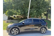 $6999 : 2018 Niro Touring thumbnail
