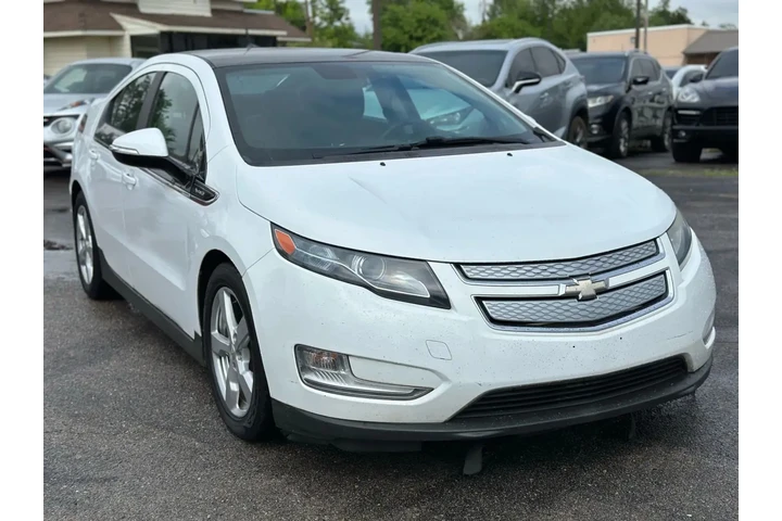 2012 CHEVROLET VOLT SEDAN 4D image 8