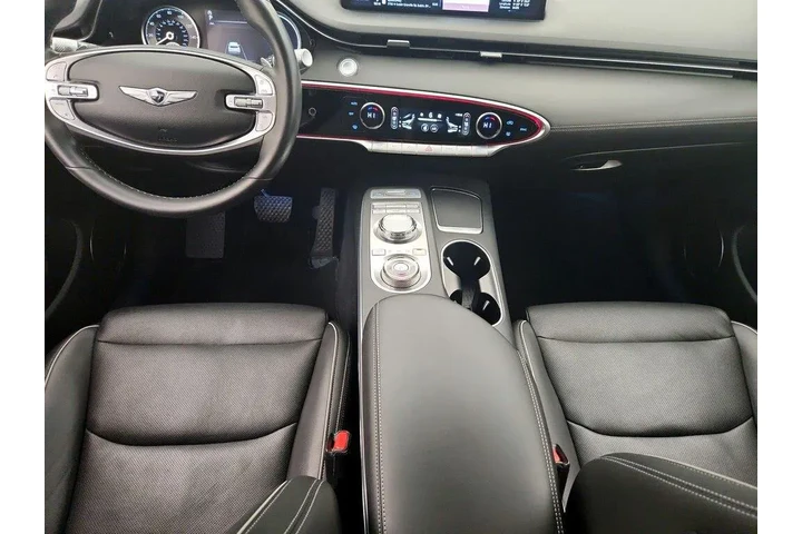 $28998 : Genesis GV70 2022 AWD 2.5T S image 9
