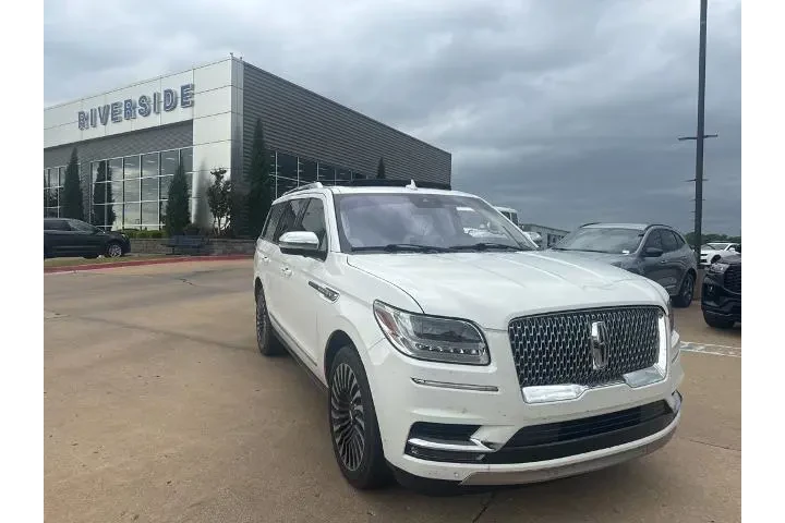 $34329 : Lincoln Navigator 2020 4x4 B image 1