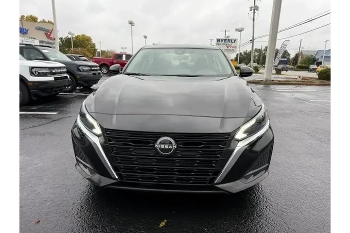 $21000 : Nissan Altima 2023 AWD 2.5 S image 3