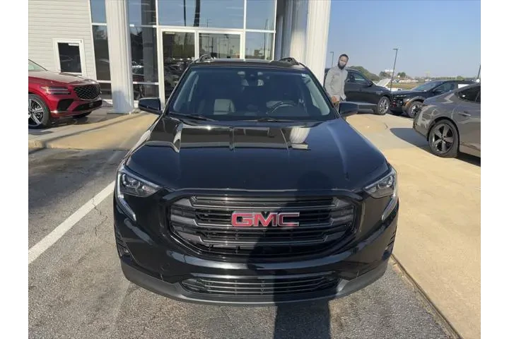 $20611 : GMC Terrain 2021 SLT 4dr SUV image 2