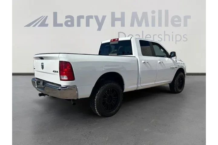 Ram 1500 2015 4x4 SLT 4dr Qu image 5