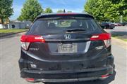 $17636 : PRE-OWNED 2019 HONDA HR-V SPO thumbnail