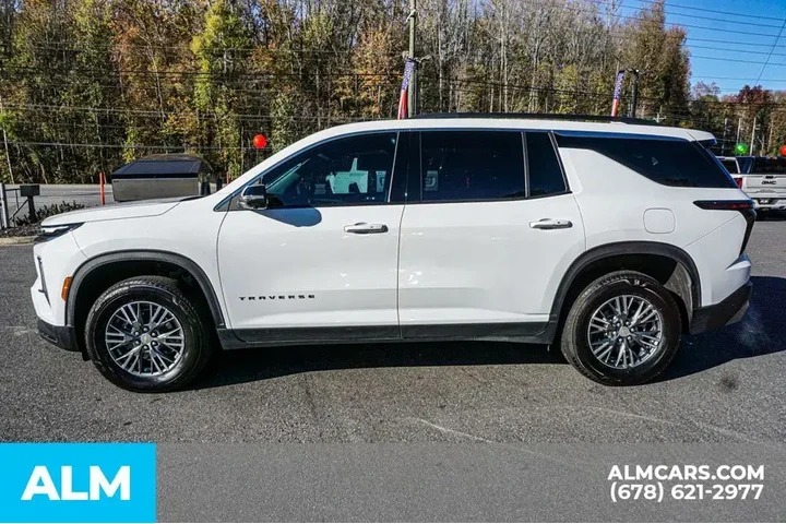$31920 : Chevrolet Traverse 2024 LT 4 image 7
