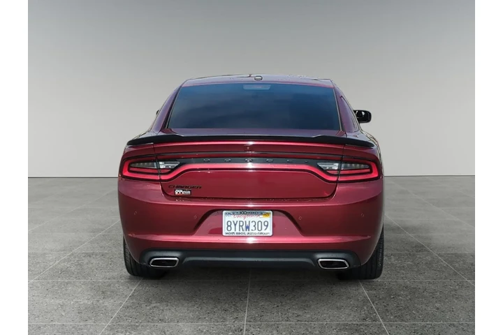 Dodge Charger 2021 SXT 4dr S image 4