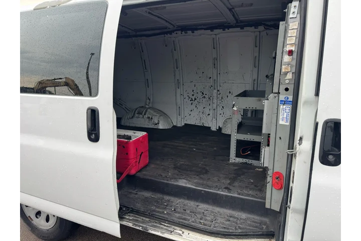 $7980 : 2011 Express Cargo Van AWD 15 image 9