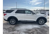 $30999 : Ford Explorer 2023 AWD XLT 4 thumbnail