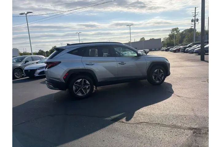 $26980 : Hyundai TUCSON 2025 SEL 4dr image 6