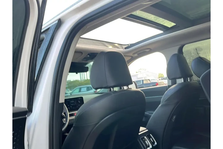 $32803 : Kia Sorento 2025 AWD S 4dr S image 5