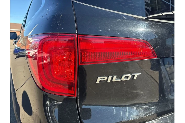 $23995 : 2016 Pilot EX-L image 9
