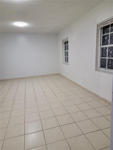 $1700 : Apartamento 1 /1 image 6