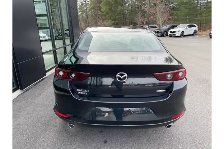 $21995 : Mazda Mazda3 Sedan 2023 2.5 image 7