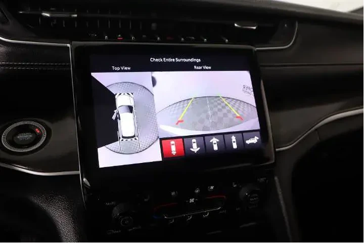 $29732 : Jeep Grand Cherokee L 2024 4 image 6