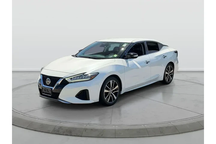 $19298 : Nissan Maxima 2021 3.5 SV 4d image 3