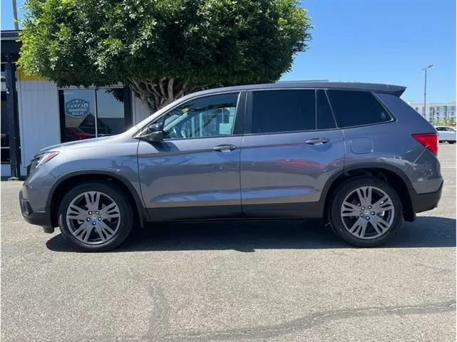 2019 Honda Passport EX-L Sport image 1