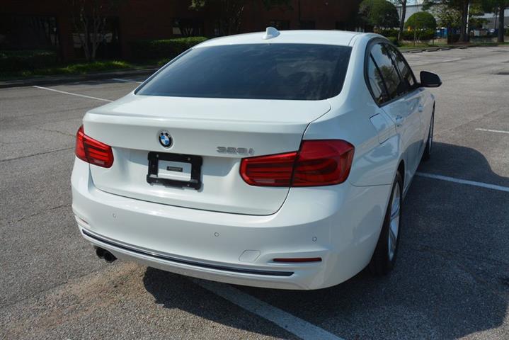 2016 BMW 3 Series 328i image 7