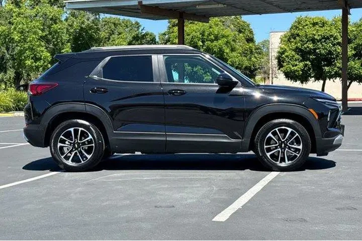 $23773 : Chevrolet Trailblazer 2026 L image 8