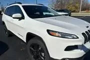 Pre-Owned 2018 Cherokee Latit