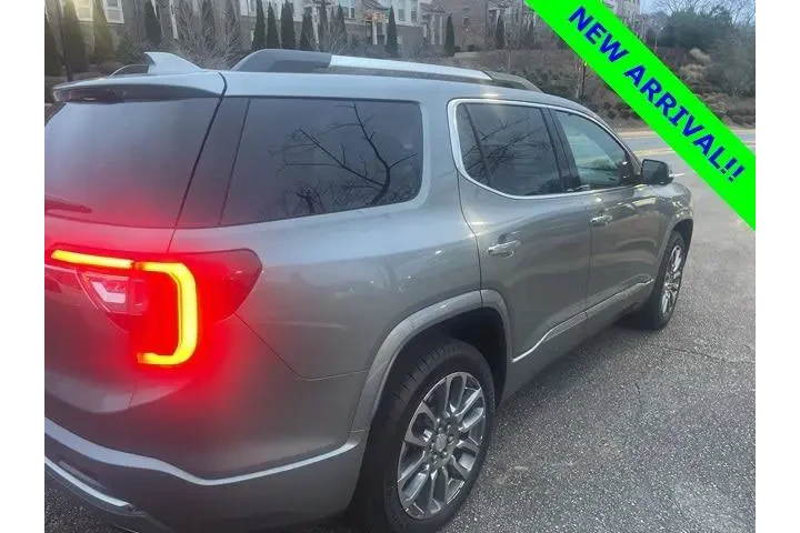 $29839 : GMC Acadia 2023 Denali 4dr S image 2