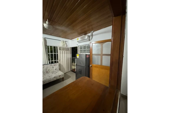 $750000 : SE ALQUILAN APARTAESTUDIOS BCA image 4