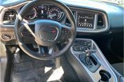 $3000 : 2019 Dodge Challenger SXT Coup thumbnail