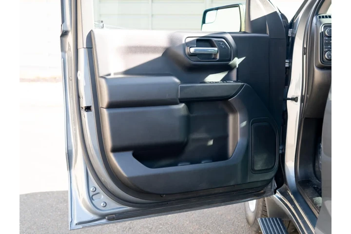 $30478 : 2021 Silverado 1500 Custom image 10