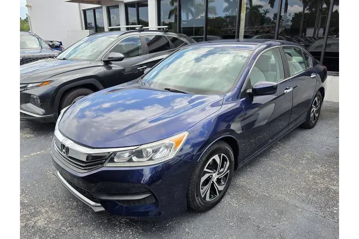 $12590 : Honda Accord 2016 LX 4dr Sed image 6