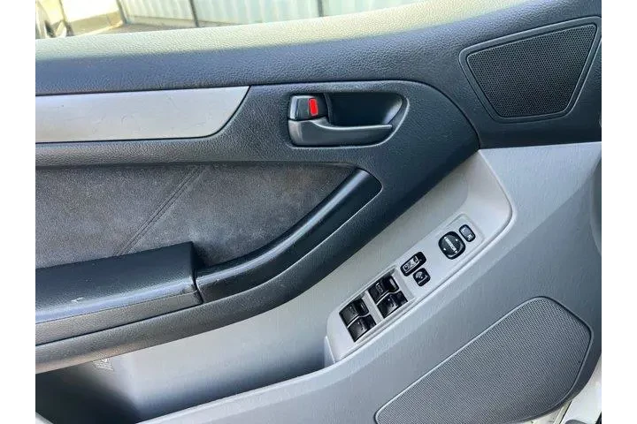 $9997 : Toyota 4Runner 2004 SR5 4dr image 7