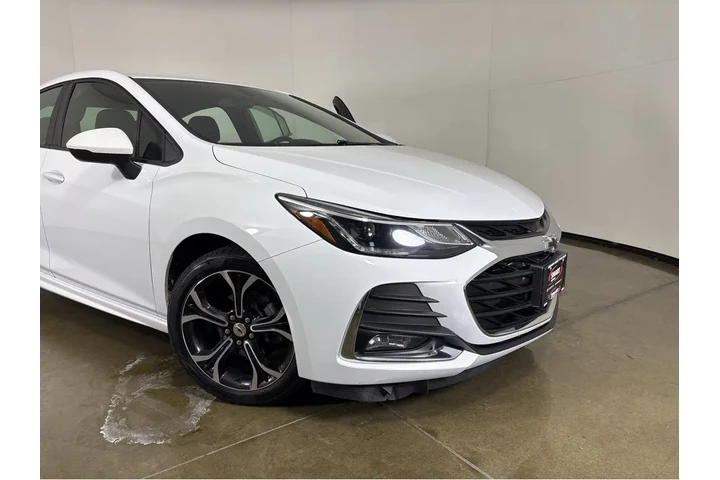 $11577 : 2019 Cruze LT image 7