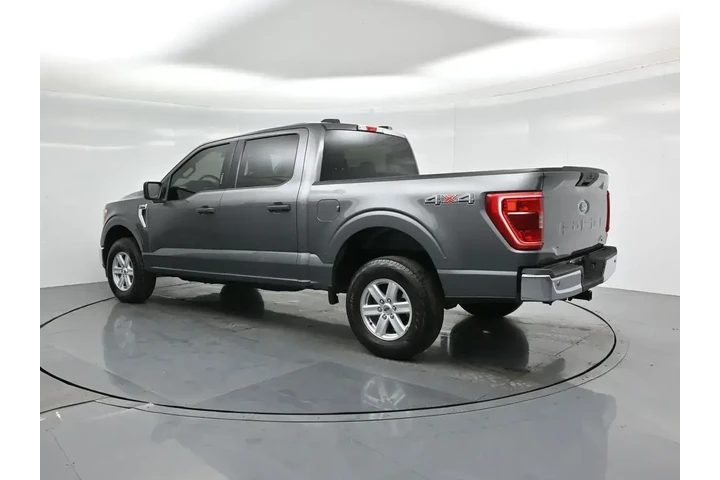 $36035 : Ford F-150 2022 4x4 XLT 4dr image 5