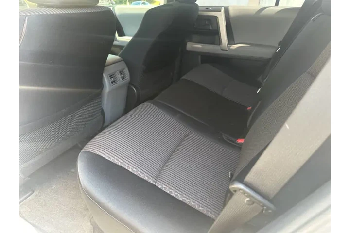 $16995 : 2011 4Runner Limited image 6