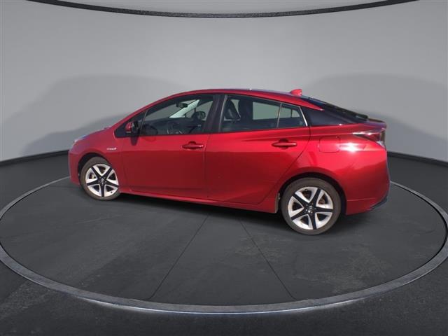 $13600 : PRE-OWNED 2016 TOYOTA PRIUS F image 6