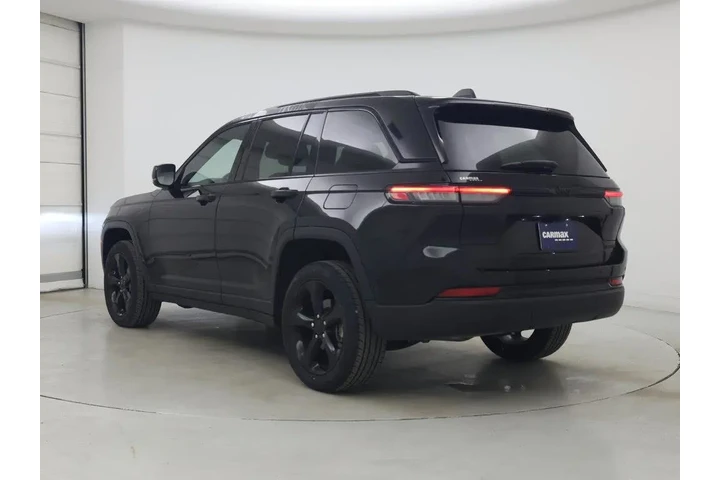 $33998 : Jeep Grand Cherokee 2023 4x2 image 2