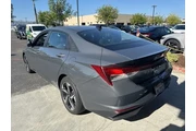 $19900 : Hyundai ELANTRA 2023 SEL 4dr thumbnail