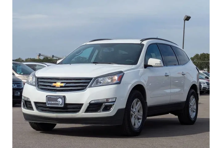 $5972 : 2013 Traverse LT image 9