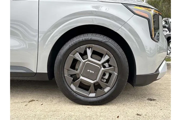 $38455 : Kia Carnival Hybrid 2025 EX image 3