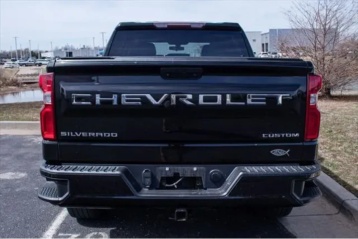 $27000 : Chevrolet Silverado 1500 202 image 5