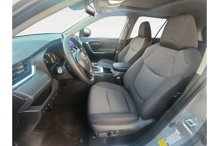 $38888 : Toyota RAV4 2025 AWD XLE 4dr image 9
